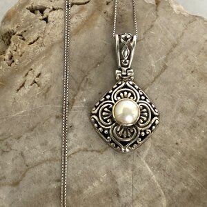 Sterling Silver 925 Pearl Scrollwork Bali Style Pendant Necklace 20" Box Chain